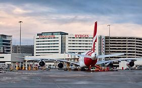 Rydges Sydney Airport Hotel